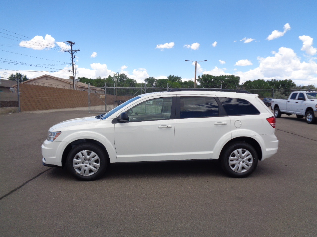 New 2020 Dodge Journey 4d Suv Fwd Se 2.4l Value Fwd Sport Utility